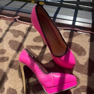 LOEWE Hot pink heels with black stitches. You ARE a Barbie girl.